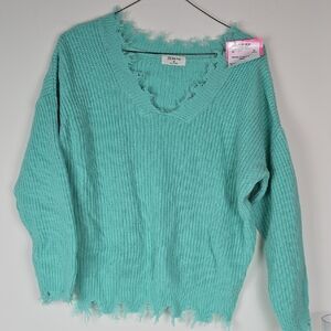 Zenana Outfitters Women's Teal V-Neck Sweater